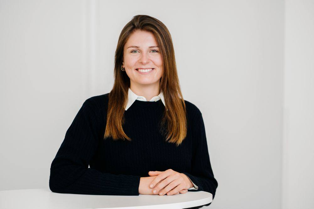Dr. Jennifer Sarah Schwierz